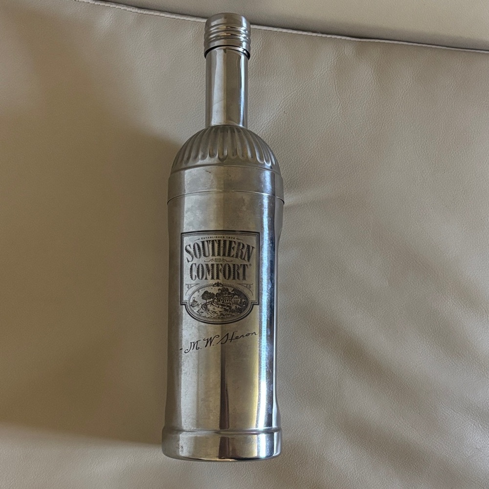 Southern Comfort Silver Tin Cocktail Shaker